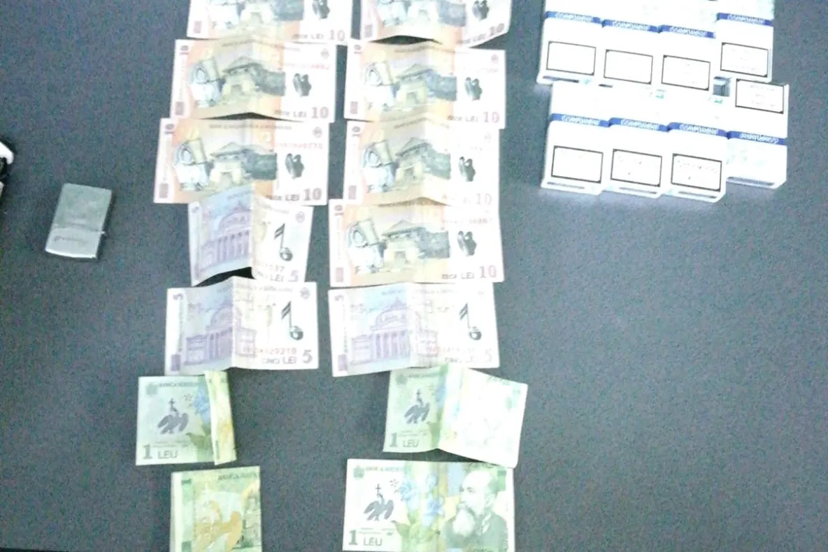 Constănțeni prinși de polițiștii locali în timp ce vindeau țigări fără timbru
