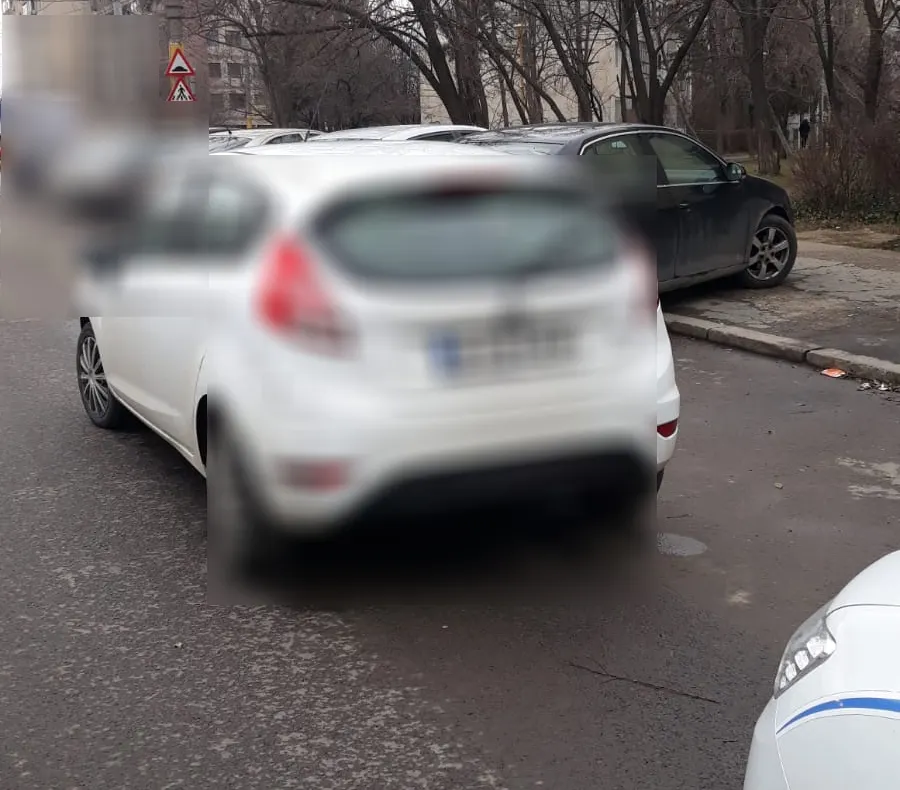 VIDEO| Prins la volan cu permisul suspendat
