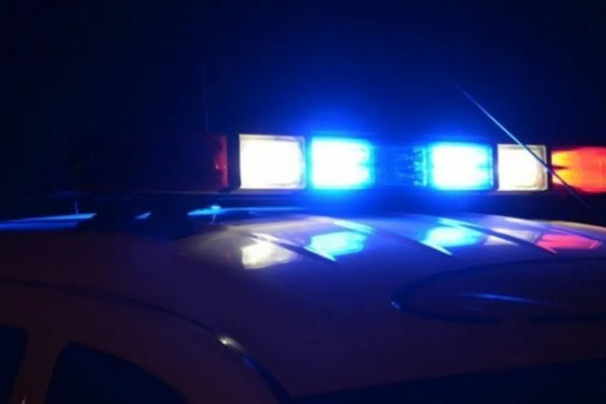 Urmărire și focuri de armă pentru prinderea a doi minori
