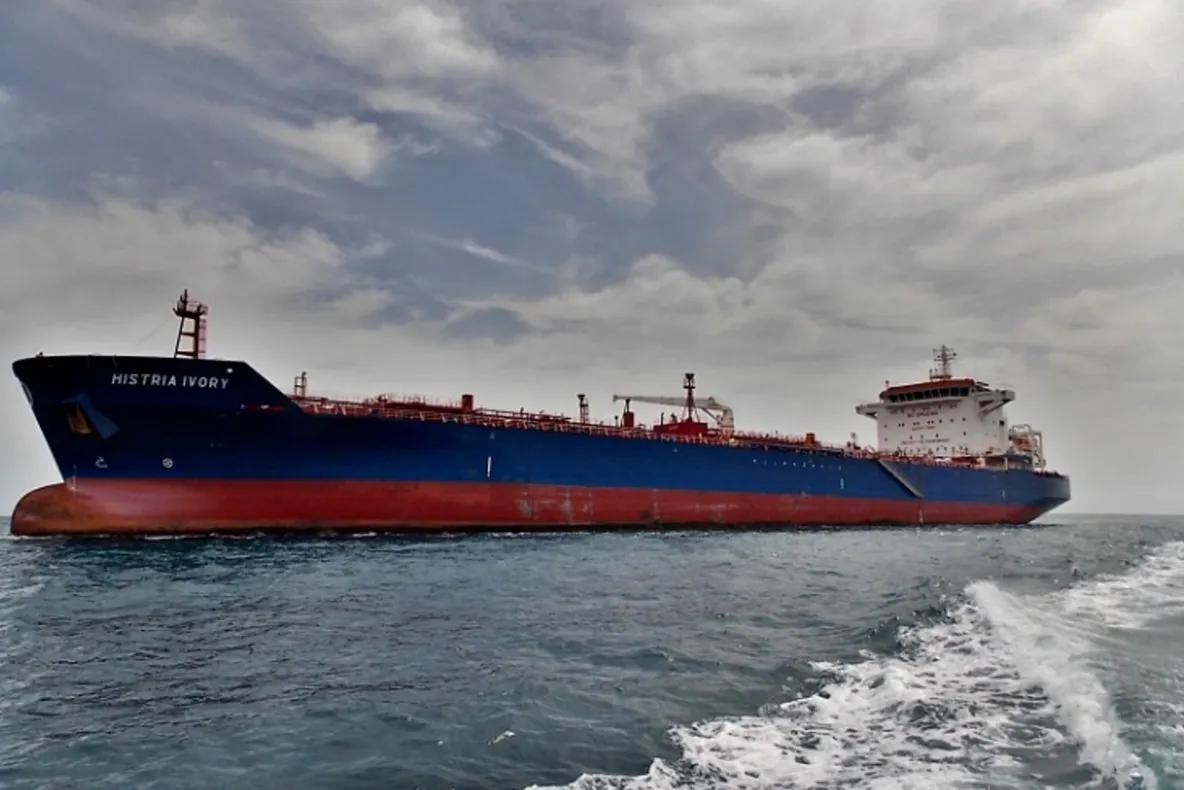 Marinari români răpiti de pirații nigerieni