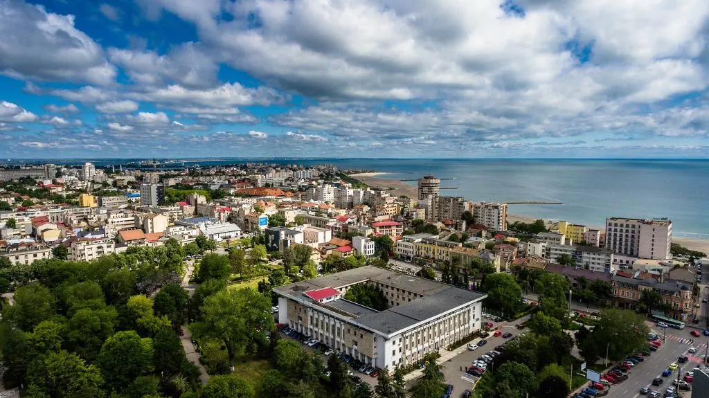Primarul municipiului Constanța invită consilierii locali la o întâlnire informală pe tema preluării magistralelor CET