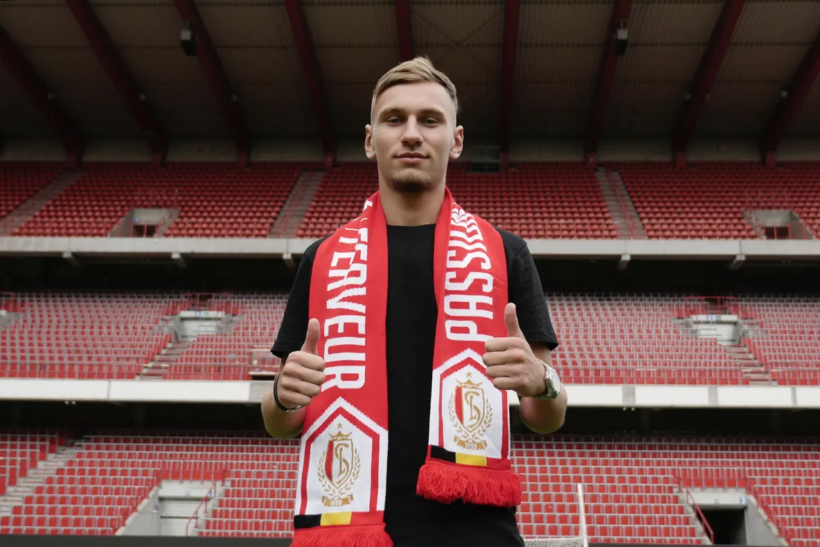 Denis Drăguș a semnat cu Standard Liege