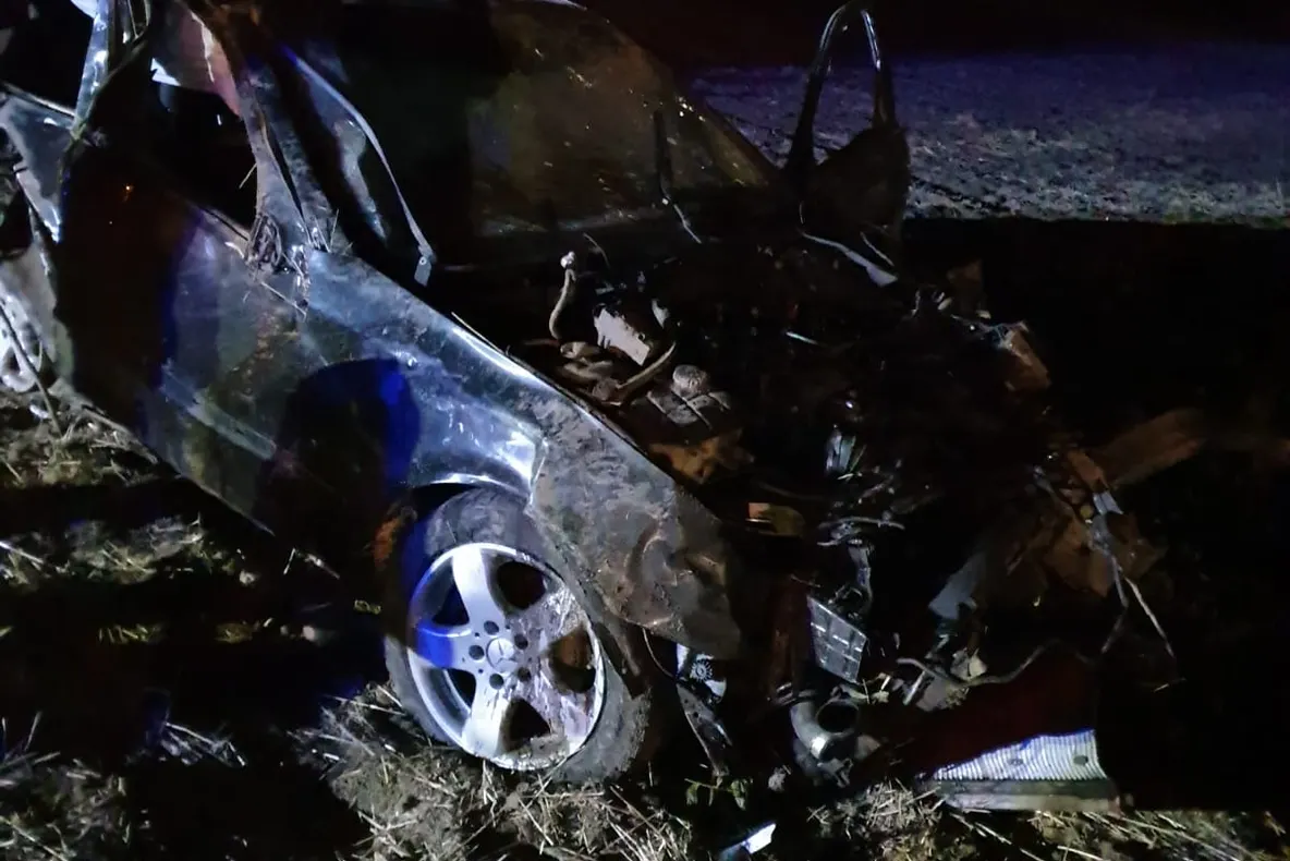 FOTO VIDEO| Accident mortal la Medgidia. Mașină răsturnată pe câmp
