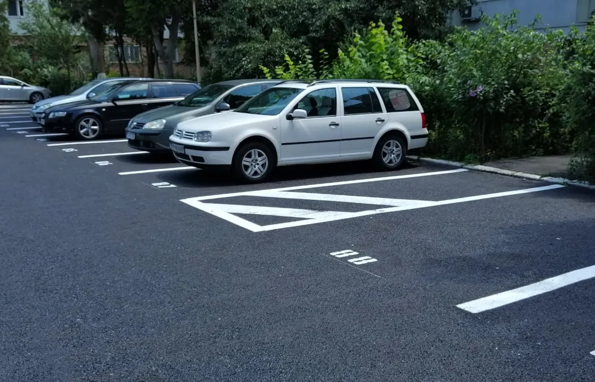 Care este ultima zi de plată a locurilor de parcare. Ce se întâmplă dacă nu plăteşti