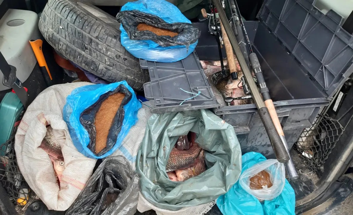 FOTO| Ce au descoperit polițiștii de frontieră la braconieri