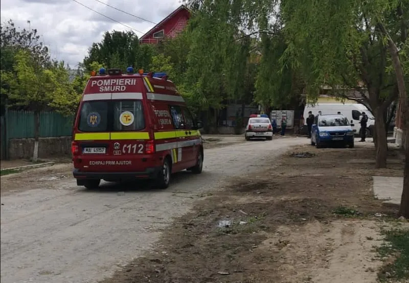 Copilul din Cuza Vodă , cu arsuri pe corp, a murit la spital