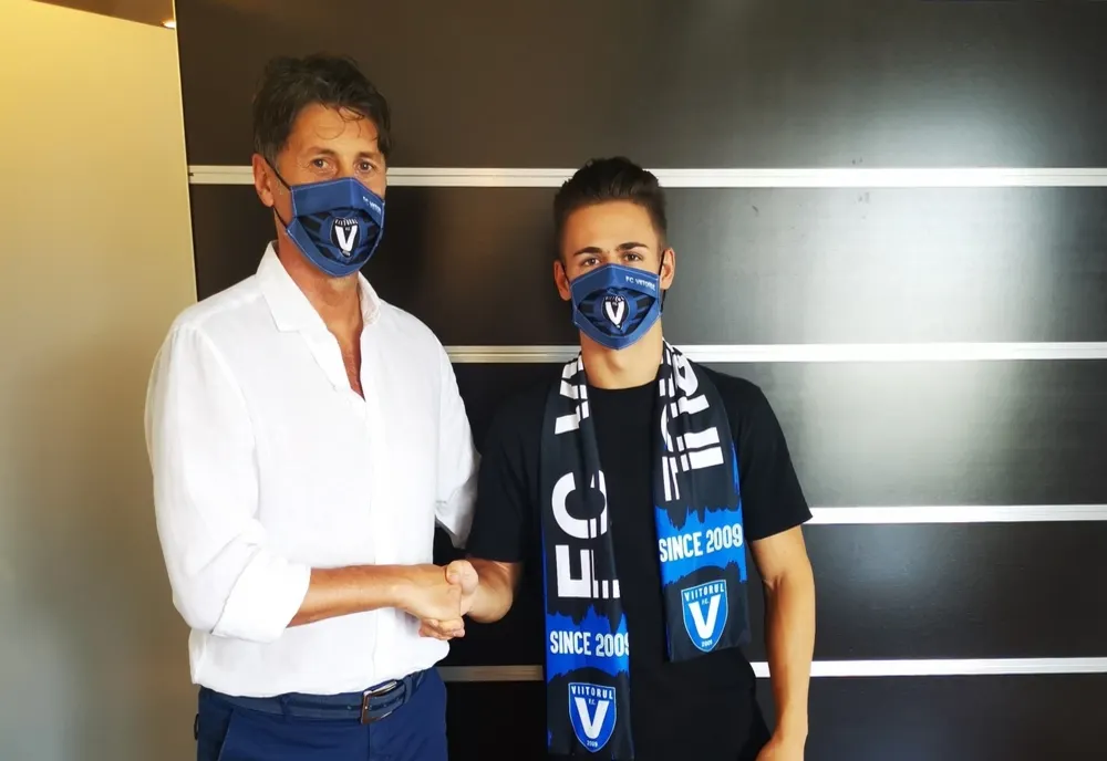 Viitorul aduce un atacant din Premier League