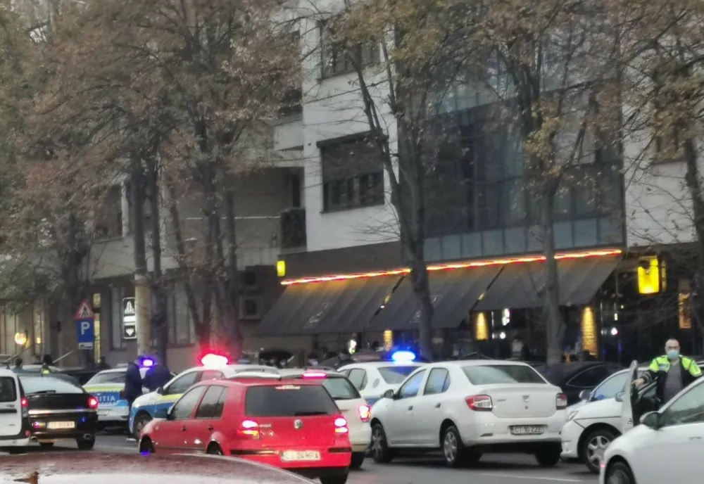 Tânărul care a tras cu un pistol pe un bulevard din Constanţa a fost reţinut