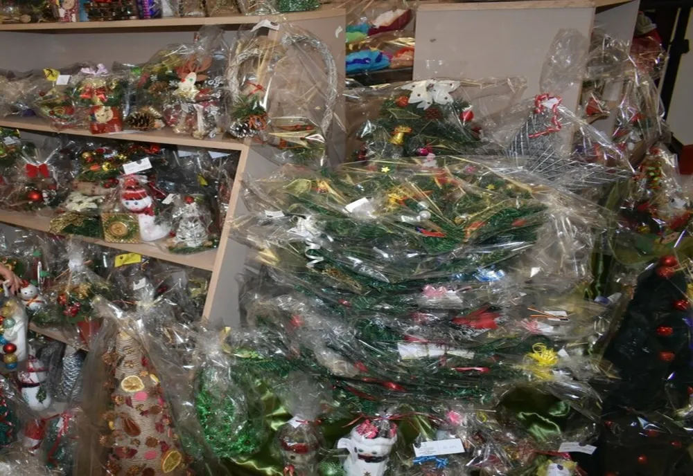Moș Crăciun face schimb de cadouri!