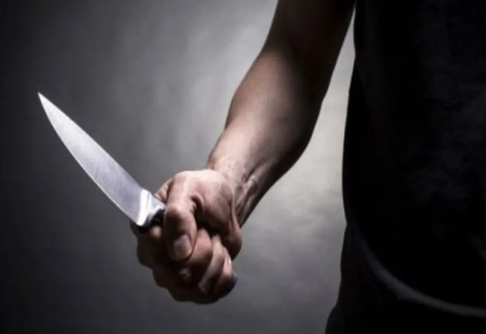 Medgidia. Tânăr înjunghiat de trei adolescenți