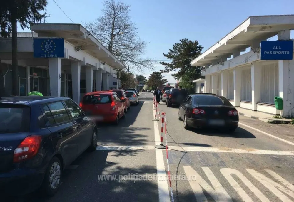 Ce se întâmplă chiar acum la granița cu Bulgaria. Doar 3 puncte de frontieră deschise pentru persoanele obligate la test PCR negativ