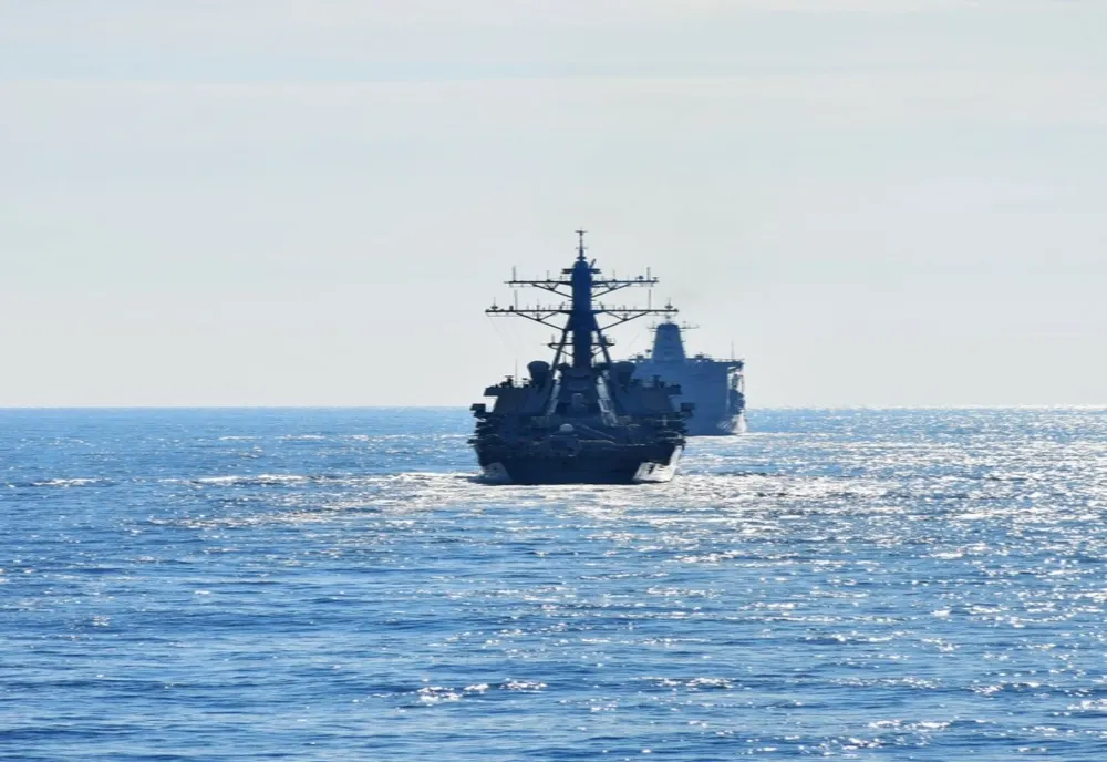 FOTO Exerciţiu româno-american în Marea Neagră