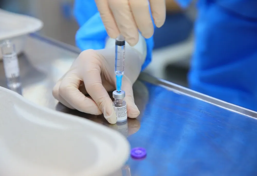 Începe maratonul de vaccinare la Spitalul Militar Constanța