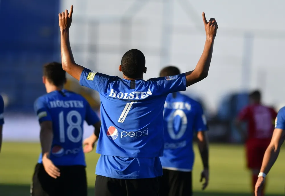 Viitorul și Farul, tot mai aproape de fuziune.” Suntem de acord să existe o singură echipă, o singură iubire pentru toți suporterii dobrogeni”