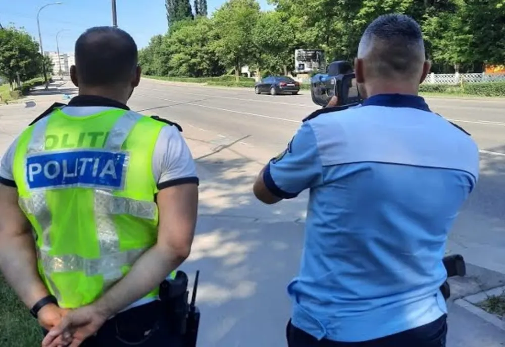 Vitezomani de pe DN39 și DN2A amendați