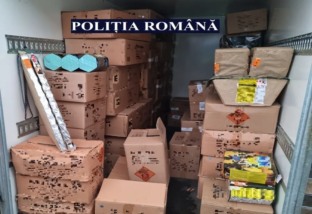 Peste 7 tone de articole pirotehnice confiscate de polițiștii constănțeni. Trei persoane cercetate