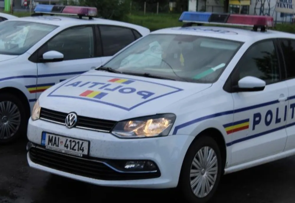 Șoferul unei autoutilitare cu remorcă amendat cu 13.450 de lei