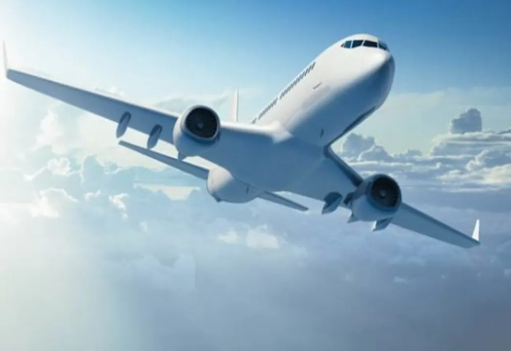 ALERTĂ cu bombă în spațiul aerian românesc! Zborul unei companii low-cost, ESCORTAT de avioane de vânătoare 