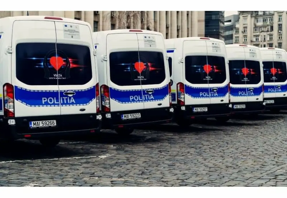 45 de laboratoare mobile de educație rutieră pentru România