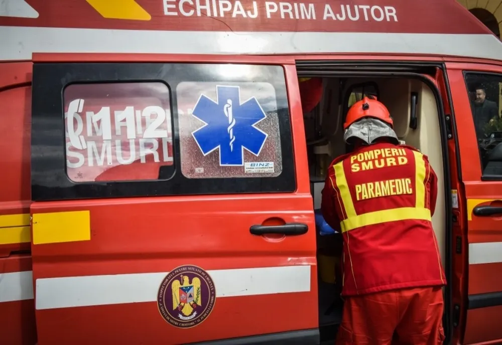 Pieton lovit de o mașină. Șoferul a fugit de la locul accidentului