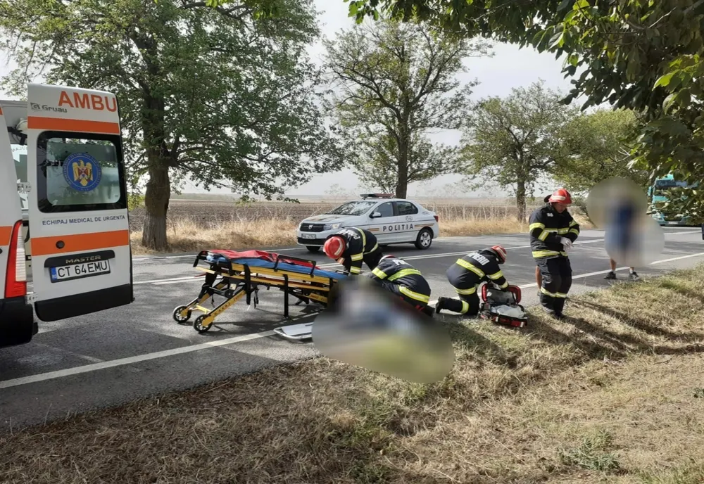 FOTO Imagini dramatice Accident cu o persoană încarcerată 