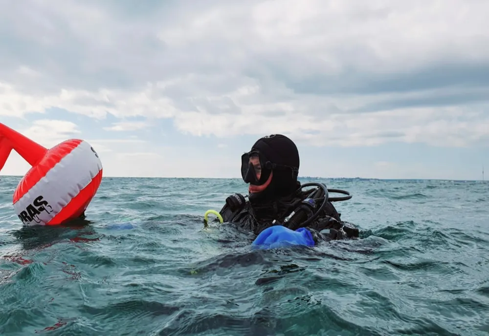 S-au reluat căutările bărbatului dispărut în mare, la Costinești
