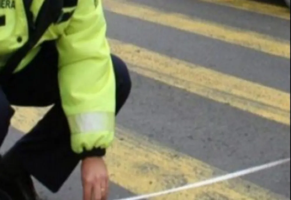 O FEMEIE A MURIT PE TRECEREA DE PIETONI, ACROȘATĂ DE UN AUTOTREN, LA HÂRȘOVA