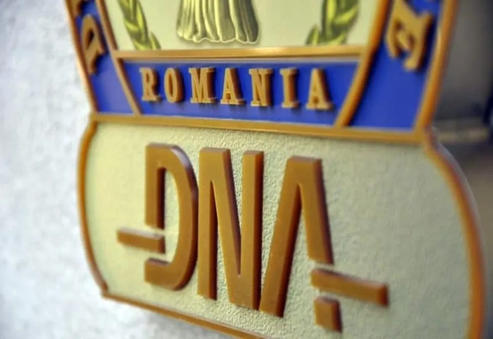 DIRECTORUL SOCIETĂȚII DE TERMOFICARE DIN MANGALIA, REȚINUT DE DNA PENTRU TRAFIC DE INFLUENȚĂ