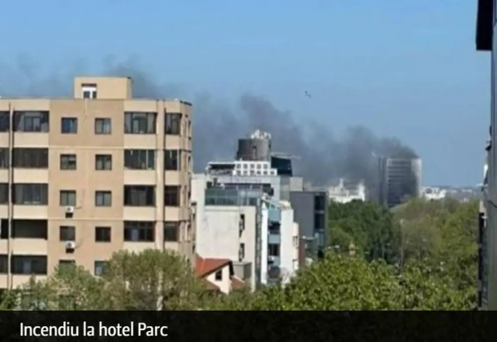 Incendiu la un hotel celebru din Mamaia. Pompierii intervin de urgență