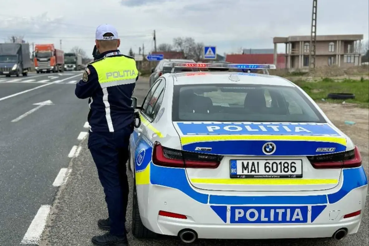 Dosar penal pentru o șoferiță care a condus fără permis și cu numere false la Valu lui Traian