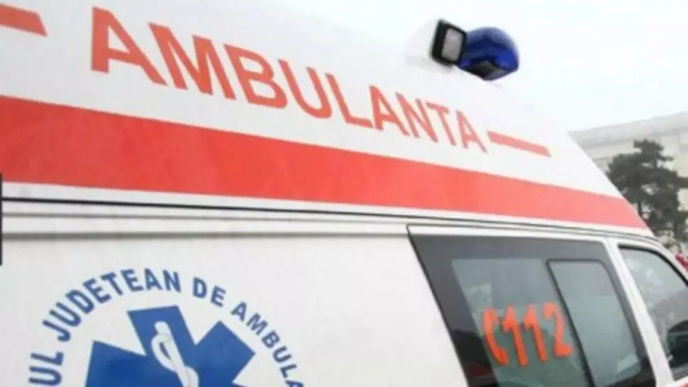 O femeie de 95 de ani a murit după ce ar fi căzut de la etajul trei al unui bloc din Constanța