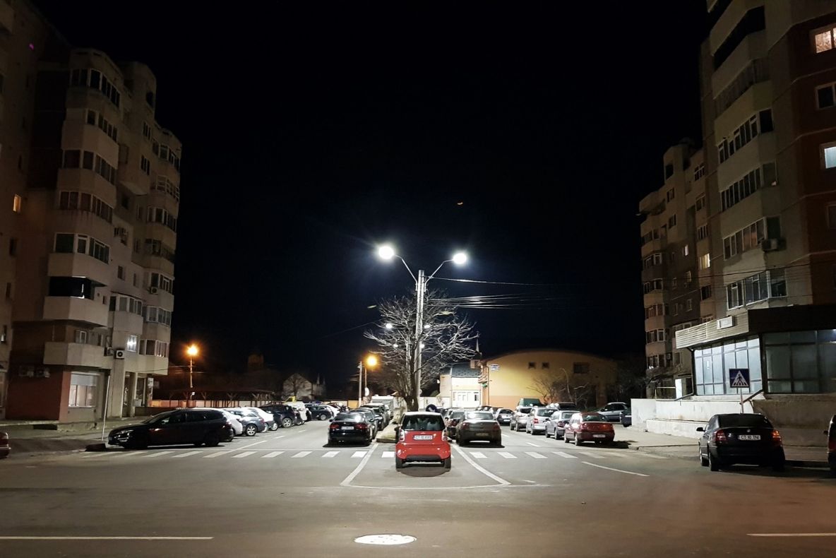 Iluminat stradal cu becuri led, în Mangalia