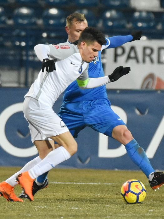 Peste 100 de jandarmi merg la meciul de fotbal dintre  FC Viitorul și CSM Poli Iași