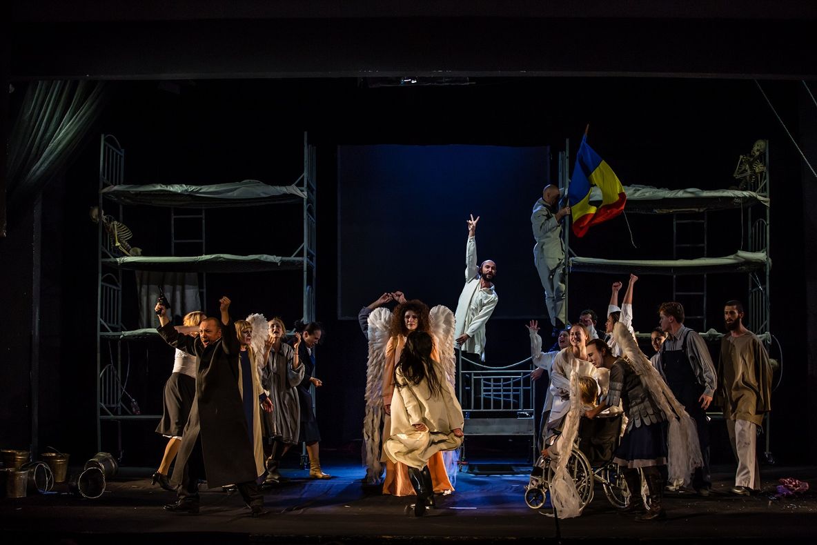 „Inima Reginei Maria”, spectacol-eveniment realizat la Teatrul de Stat din Constanța