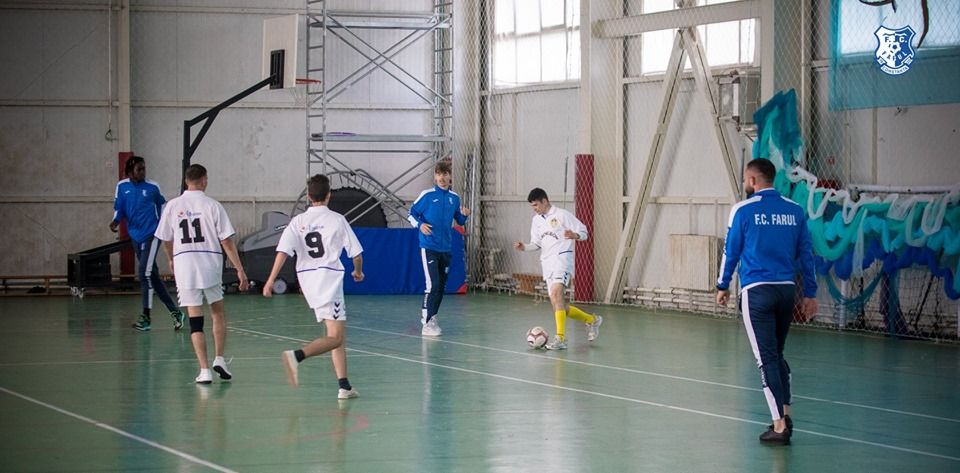 FOTO| Farul, meci inedit la Centru Școlar de Educație Incluzivă "Albatros"