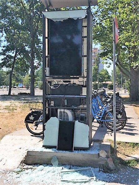 O nouă stație de biciclete „Black Sea Bike”, vandalizată; A patra deja!!