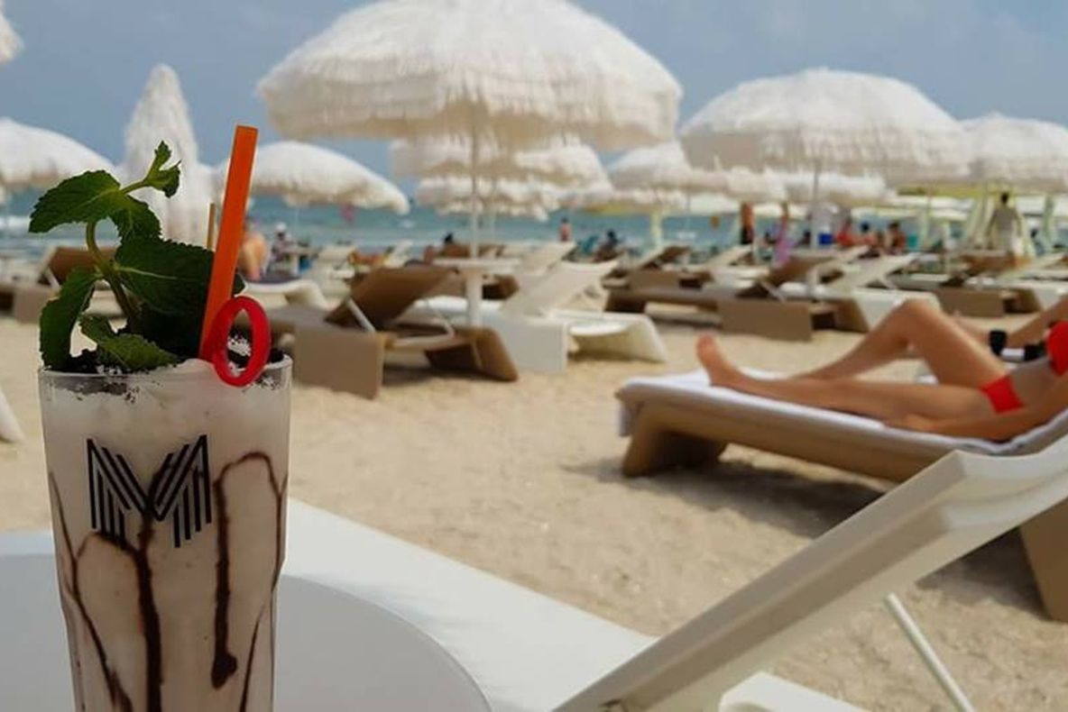 VIDEO| Zilele fierbinți pe litoral. Distracție și prețuri la cote maxime