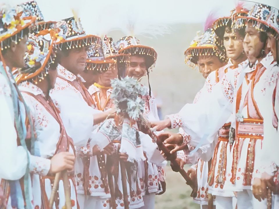 Rusaliile și călușarii, între tradiții și obiceiuri