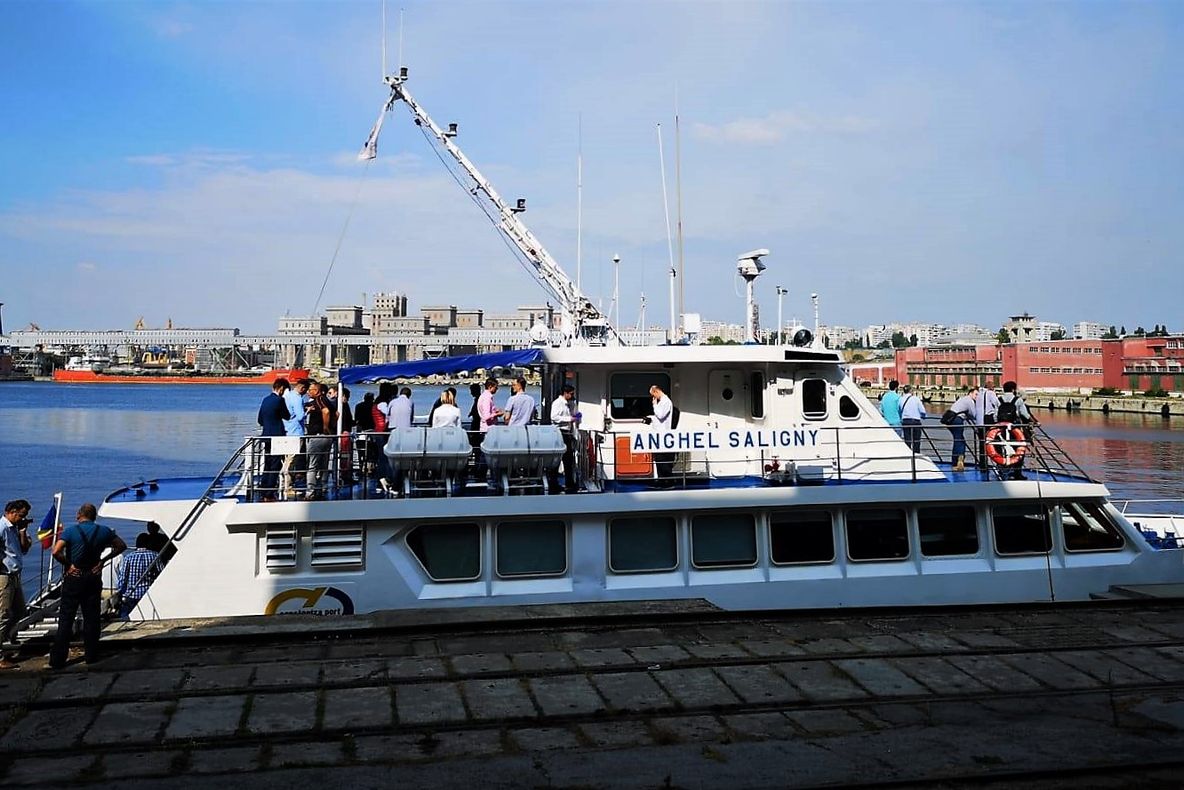 Participanții la Black Sea Ports&amp;Shipping, în tur tehnic al Portului Constanța
