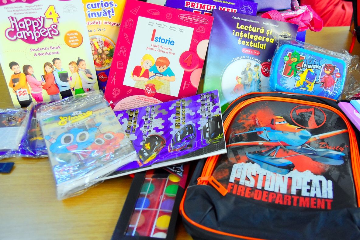 A început distribuirea rechizitelor gratuite în școlile și grădinițele din Constanța