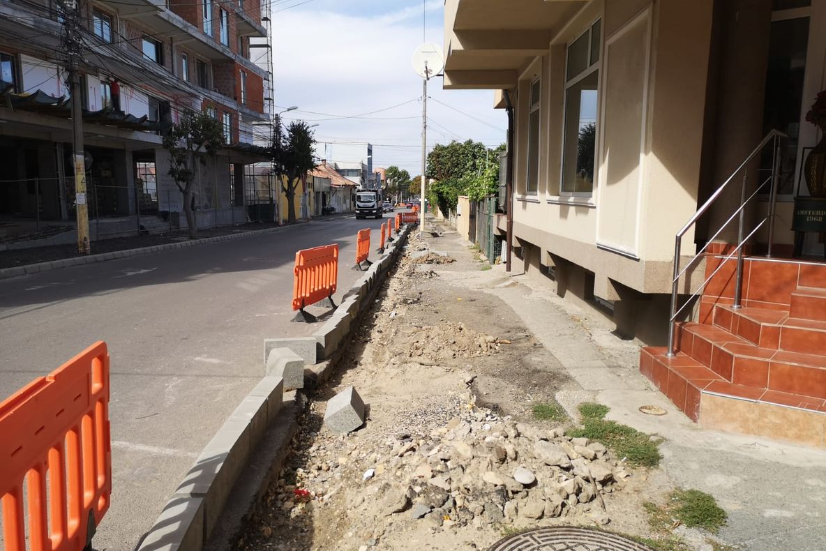 Atenție șoferi: strada Unirii din Constanța devine cu sens unic