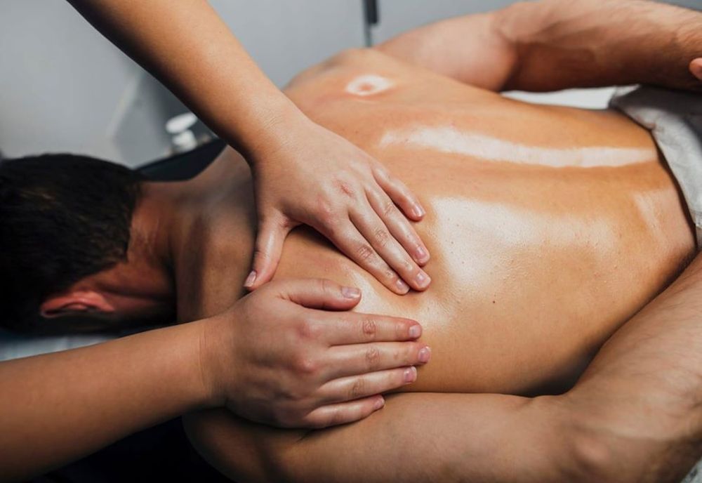 ALEGERI PREZIDENȚIALE 2019. Reduceri la masaj și cafea gratis pentru cei care votează