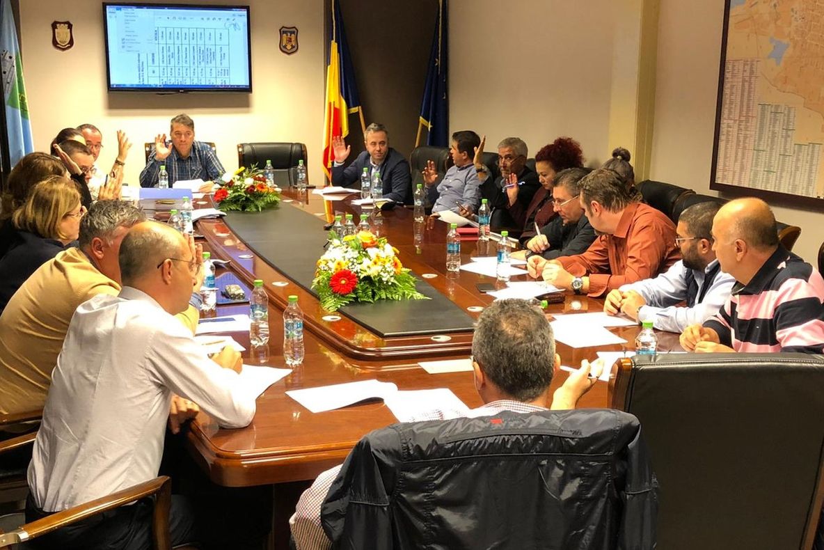 Cu două zile înainte de alegeri, la Mangalia se majorează plafonul pentru ajutorul social