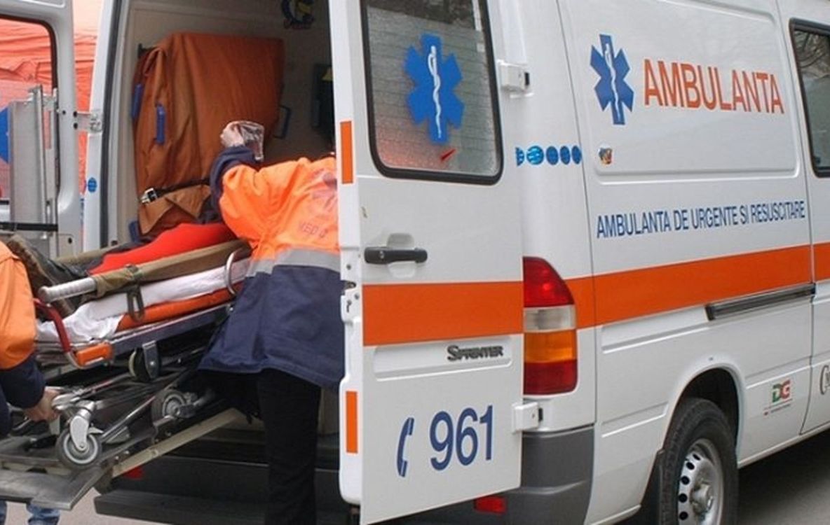  Sute de solicitări la Ambulanță, în prima zi de Crăciun