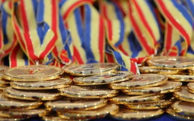 Olimpici internaționali constănțeni premiați de către Ministerul Educației și Cercetării