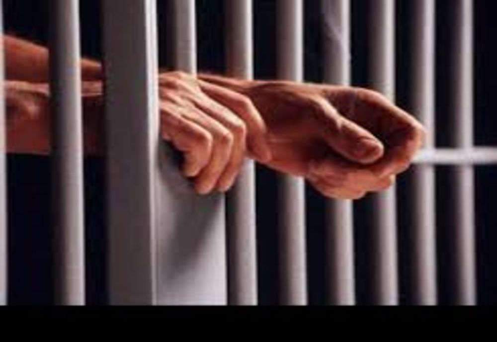 Proxenet prins de polițiști și trimis după gratii