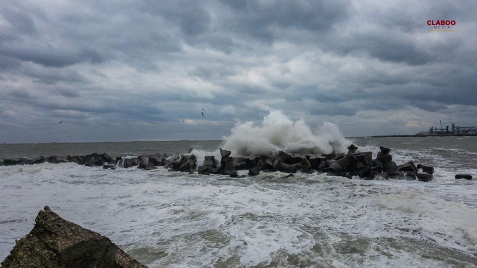 Cod galben de vânt puternic începând de mâine dimineață la Constanța