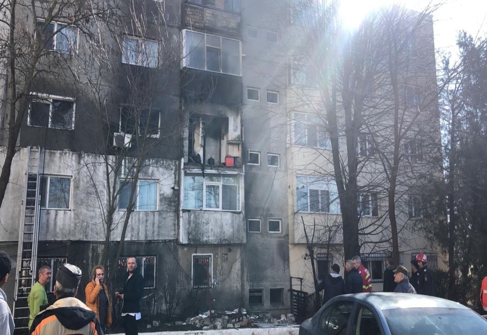 FOTO/ VIDEO Explozie puternică într-un bloc din Medgidia