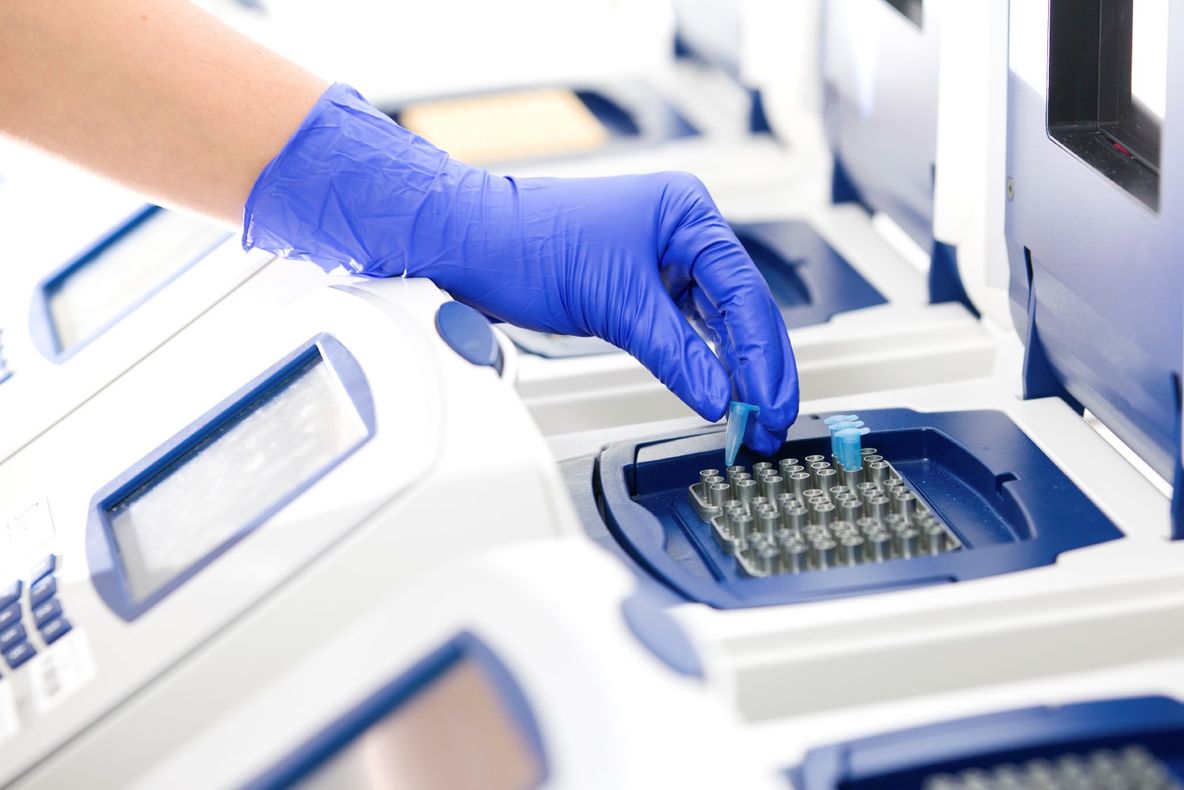 Un nou aparat de testare COVID-19, adus la Constanţa