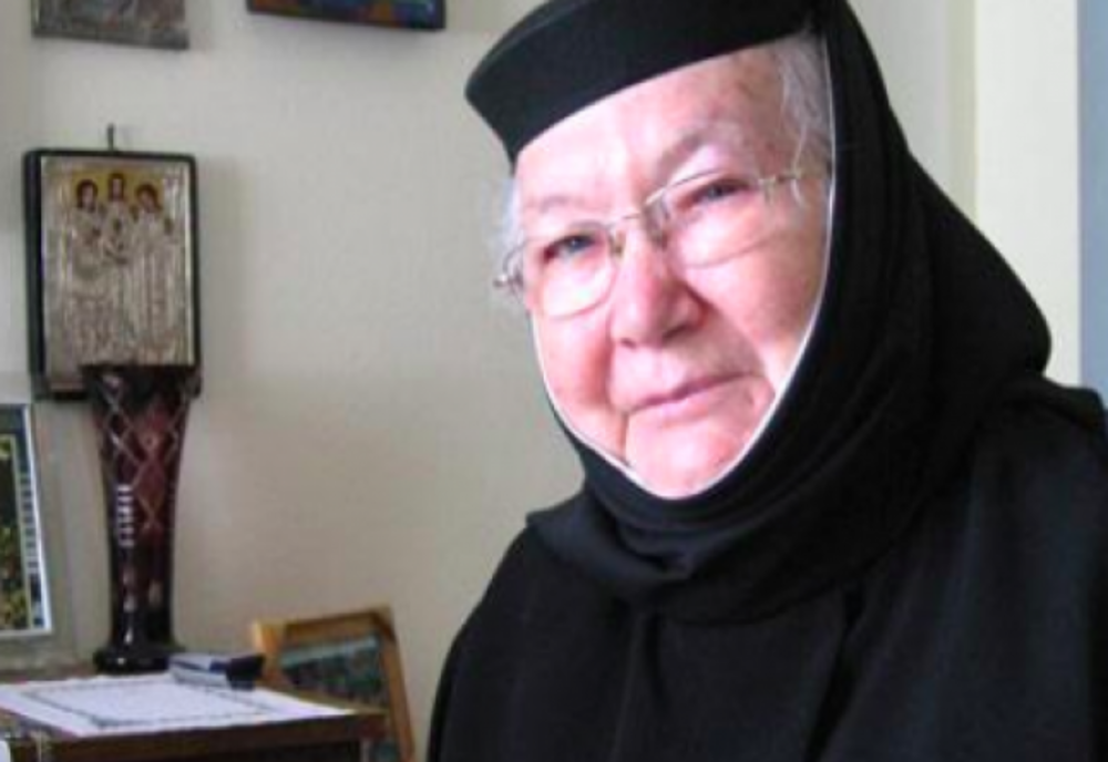 Maica Semfora Gafton, stareţa Mănăstirii Sfânta Maria de la Techirghiol, a trecut la cele veșnice